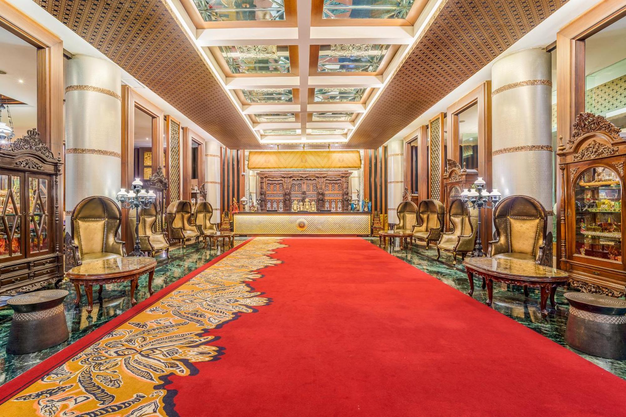 The Royal Surakarta Heritage - Handwritten Collection Экстерьер фото